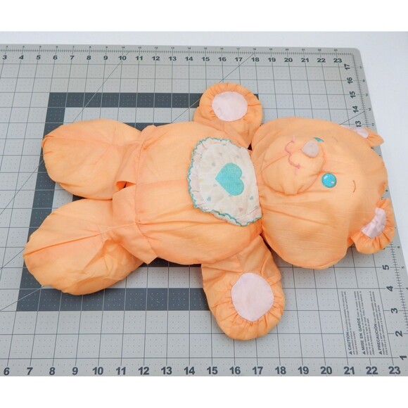 Vintage Fisher Price Puffalump Teddy Bear 1370 Peach Orange Plush Heart Bib 1989 - Picture 2 of 8